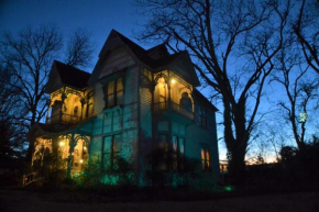 Carleton House Bed and Breakfast